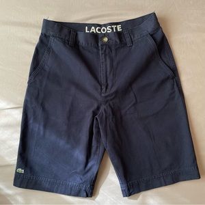Lacoste men’s cargo shorts in navy blue